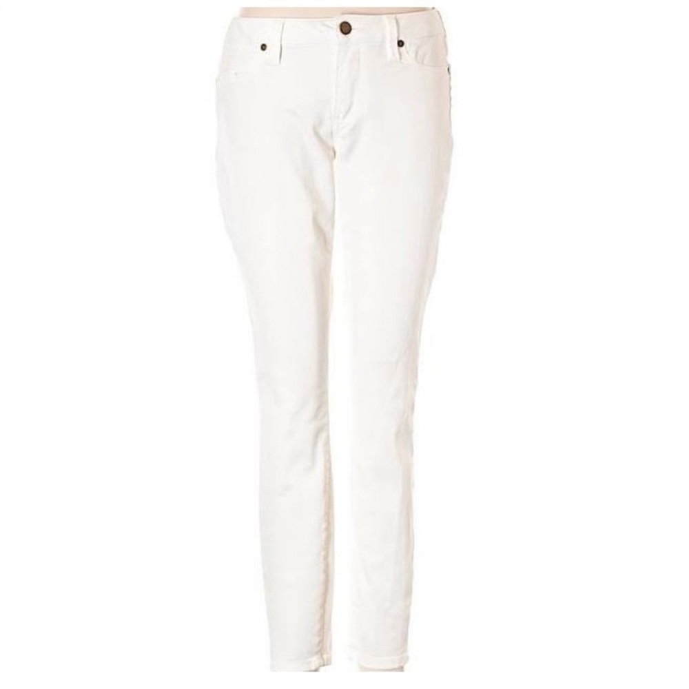 Max white jeans